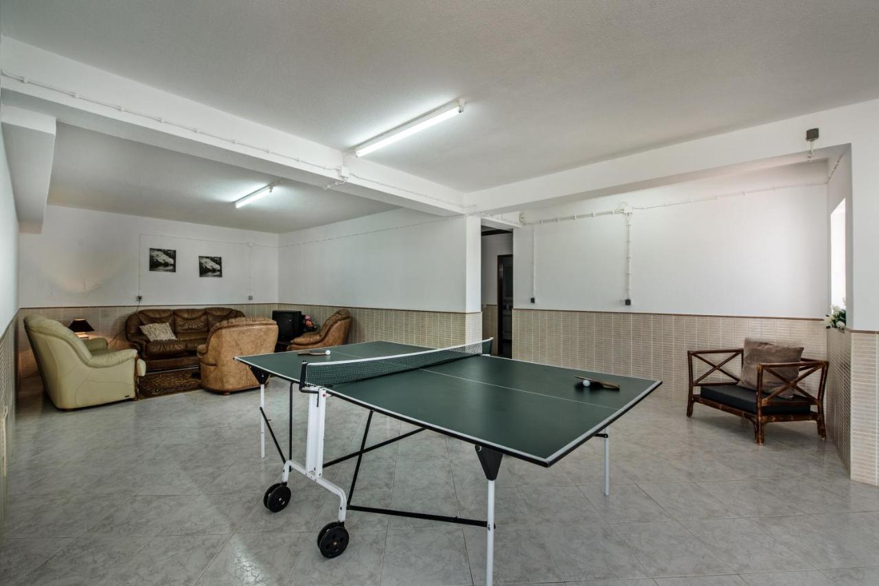 Cadre Villa