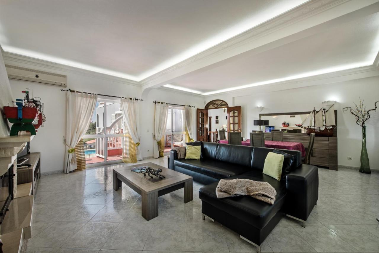 Cadre Villa